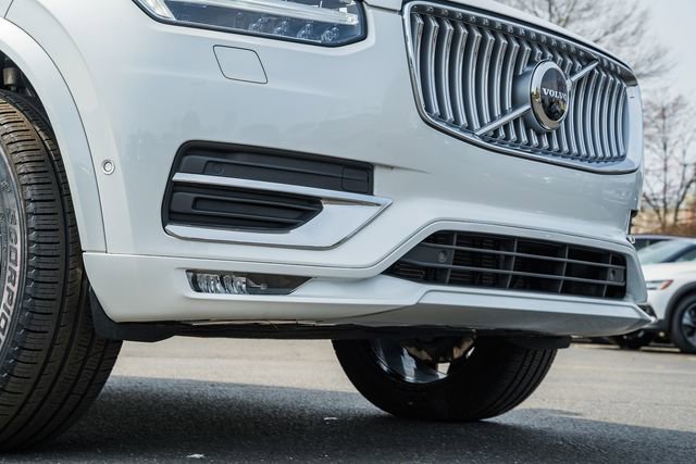 Used 2023 Volvo XC90 B6 Plus w/ Protection Package image 15