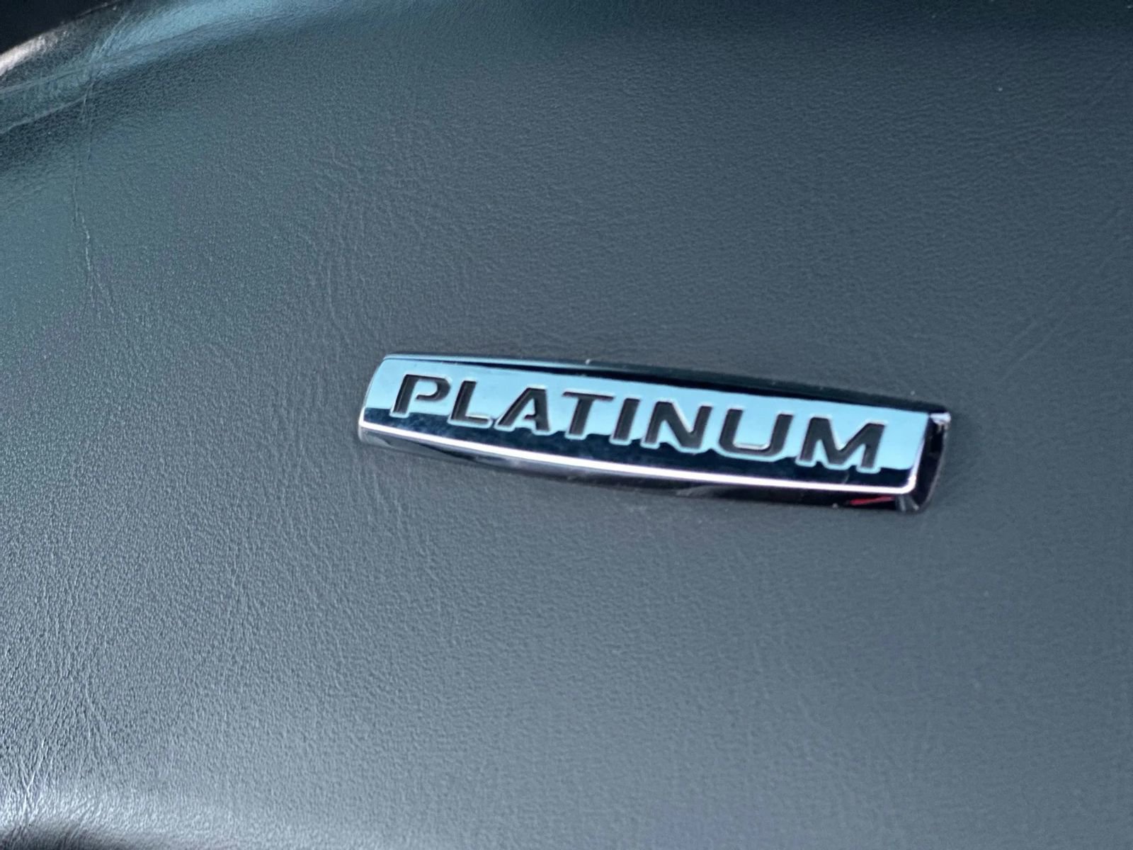 Used 2018 Ford F150 Platinum w/ Equipment Group 701A Luxury image 15