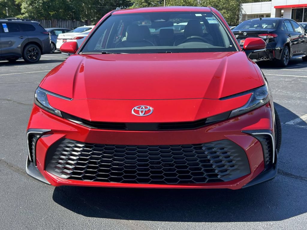New 2026 Toyota Camry Hybrid FWD image 8