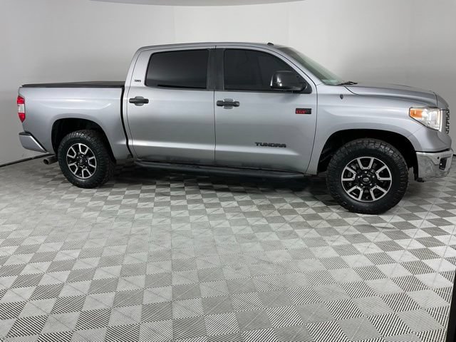 Used 2017 Toyota Tundra SR5 w/ SR5 Upgrade Package RWD image 11