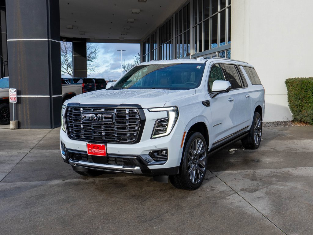 New 2026 GMC Yukon XL Denali Ultimate image 3