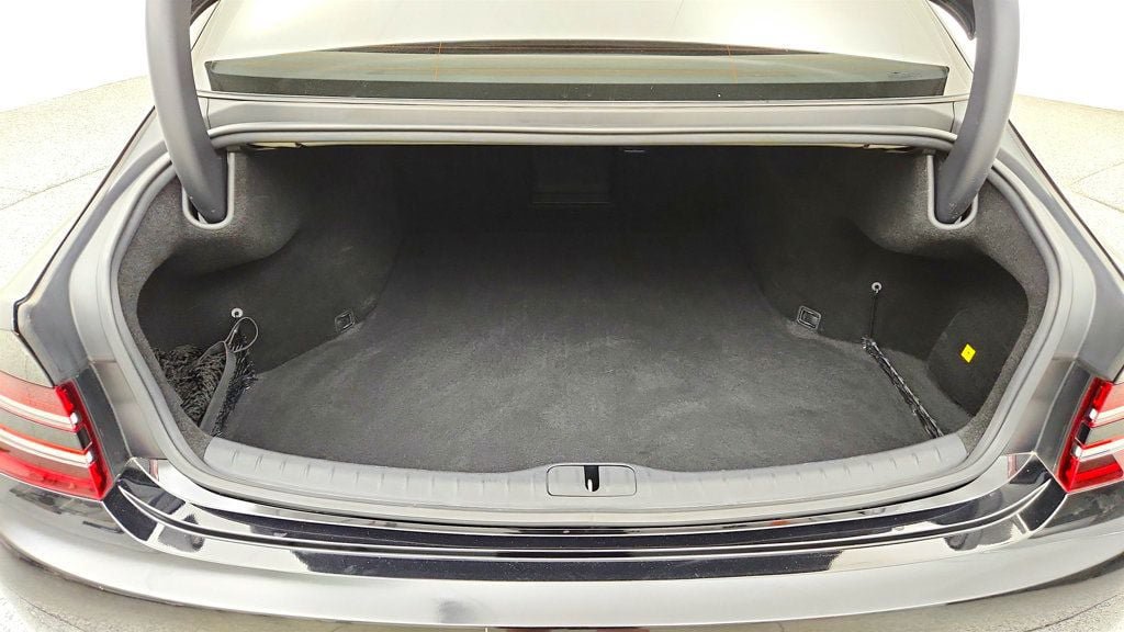Used 2022 Genesis G80 2.5T w/ Advanced Package RWD image 24