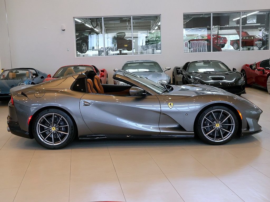 Certified 2022 Ferrari 812 GTS RWD image 90