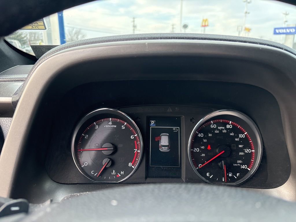 Used 2017 Toyota RAV4 SE w/ Power Special Value Package image 18