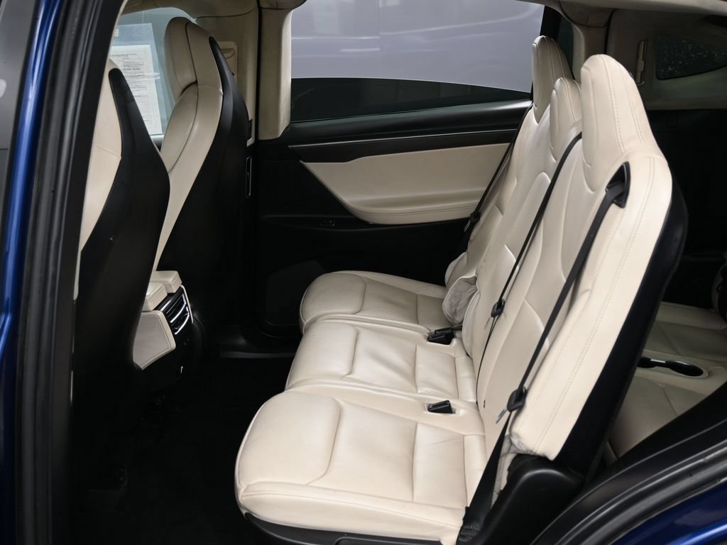Used 2017 Tesla Model X 100D AWD/4WD image 39