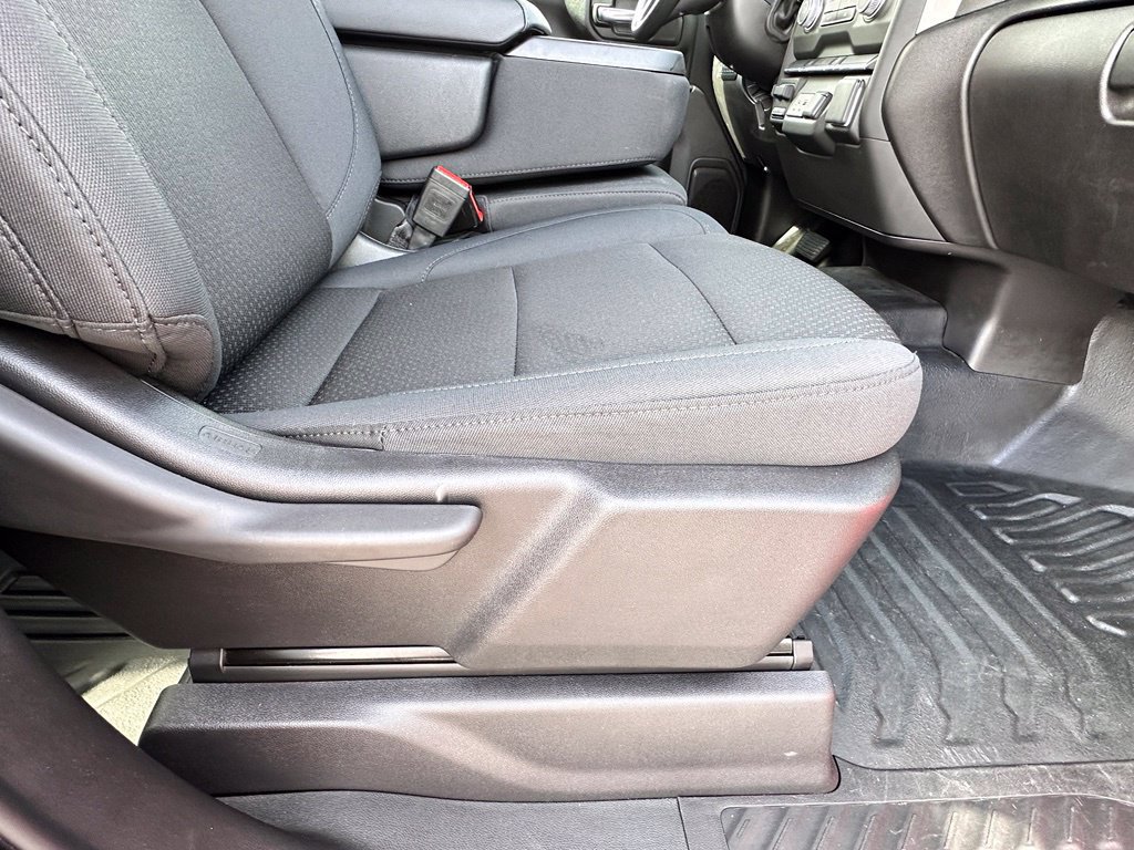 Used 2025 GMC Sierra 3500 Pro w/ Convenience Package AWD/4WD image 12