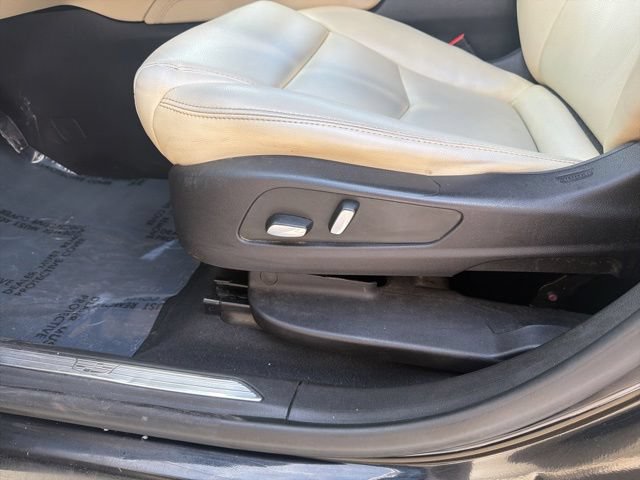 Used 2018 Cadillac XT5 AWD image 10