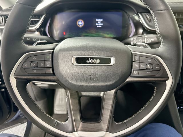 Used 2023 Jeep Grand Cherokee 30th Anniversary image 12