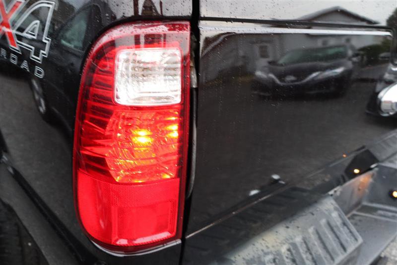 Used 2013 Ford F250 Lariat w/ Chrome Pkg image 26