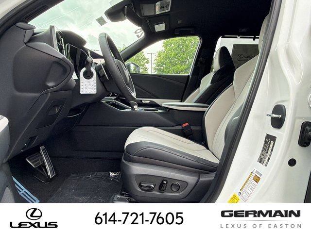 New 2026 Lexus TX 500h AWD w/ Technology Package image 21