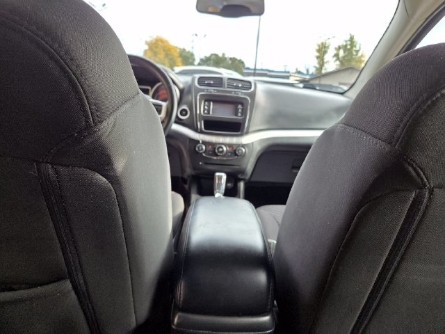 Used 2014 Dodge Journey American Value Package w/ Flexible Seating Group FWD image 34