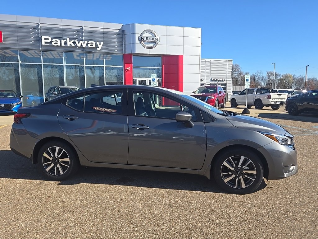 New 2025 Nissan Versa SV image 8