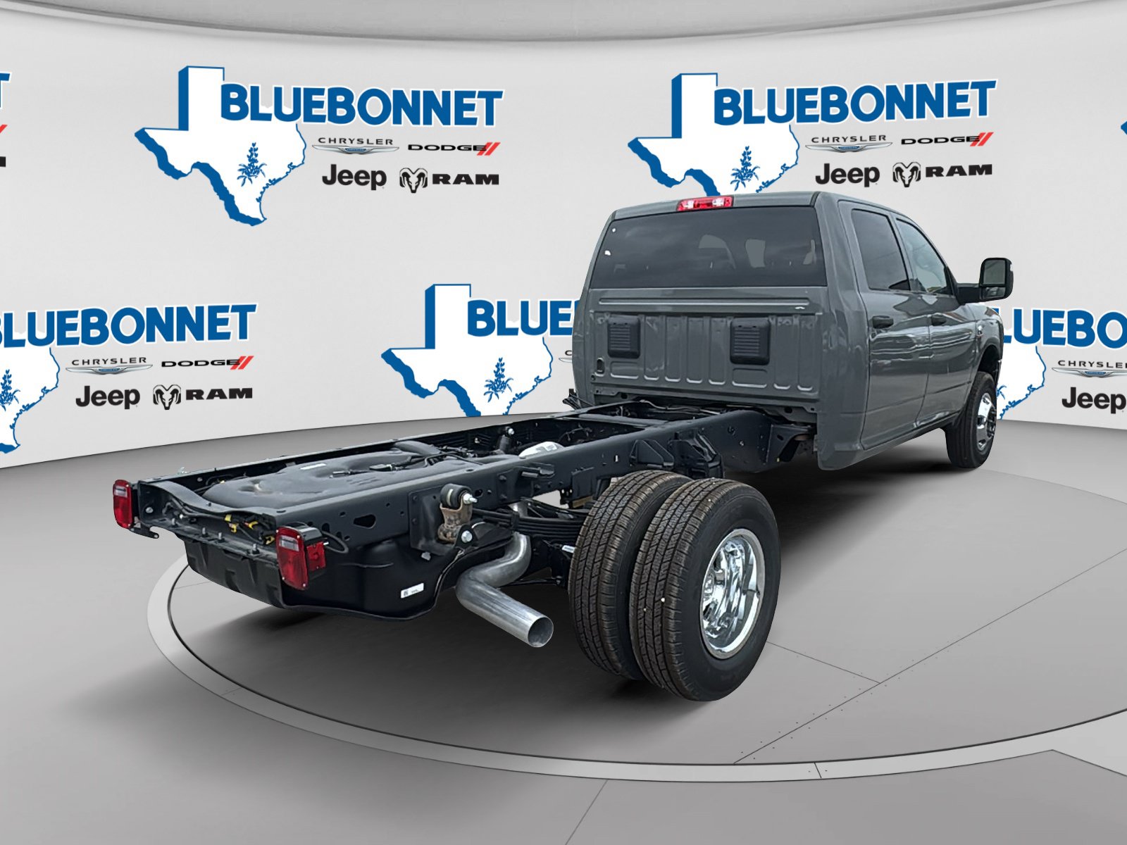 New 2026 RAM 3500 Tradesman w/ Chrome Appearance Group A AWD/4WD image 5