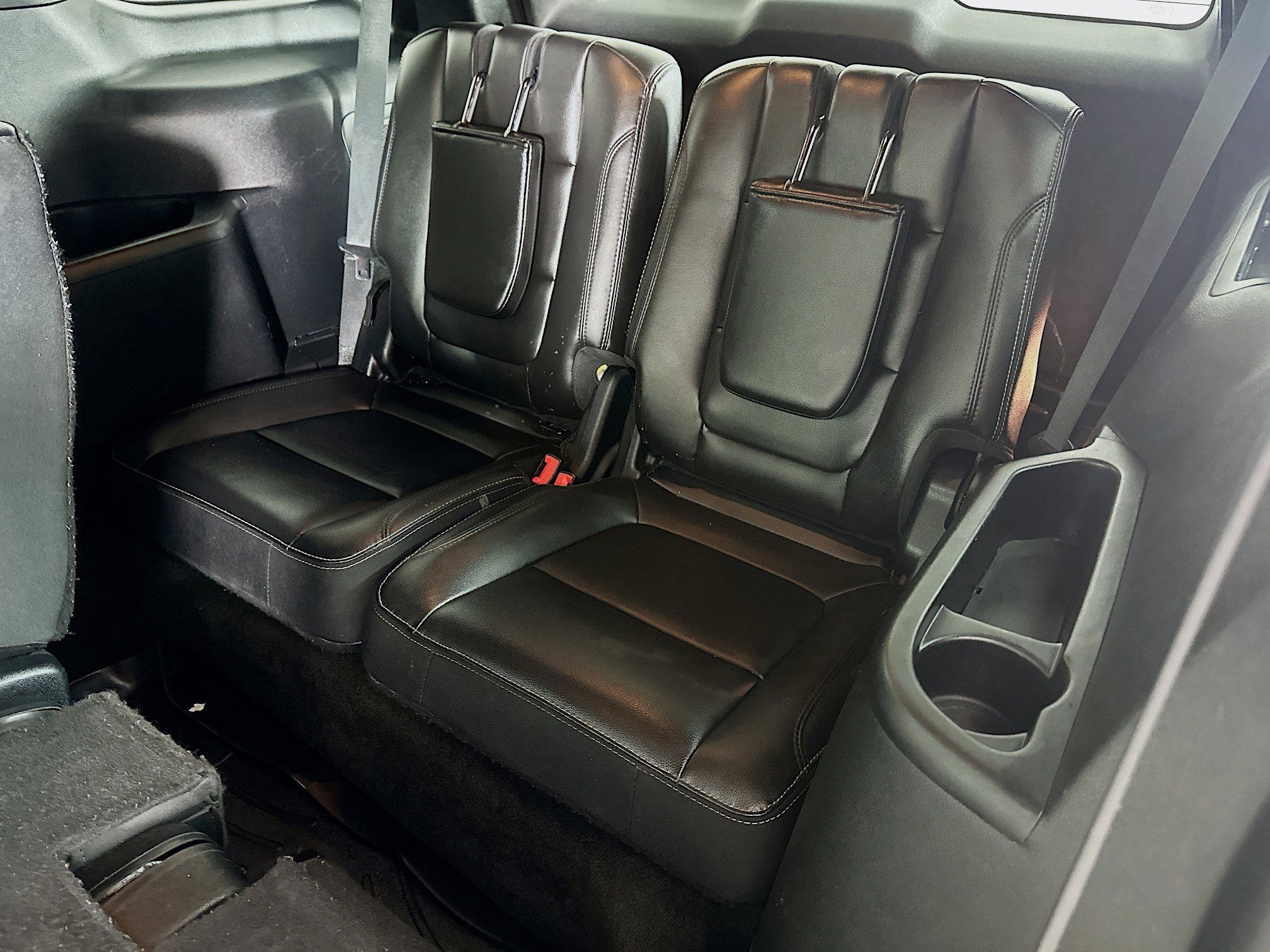 Used 2018 Ford Explorer Limited FWD image 35