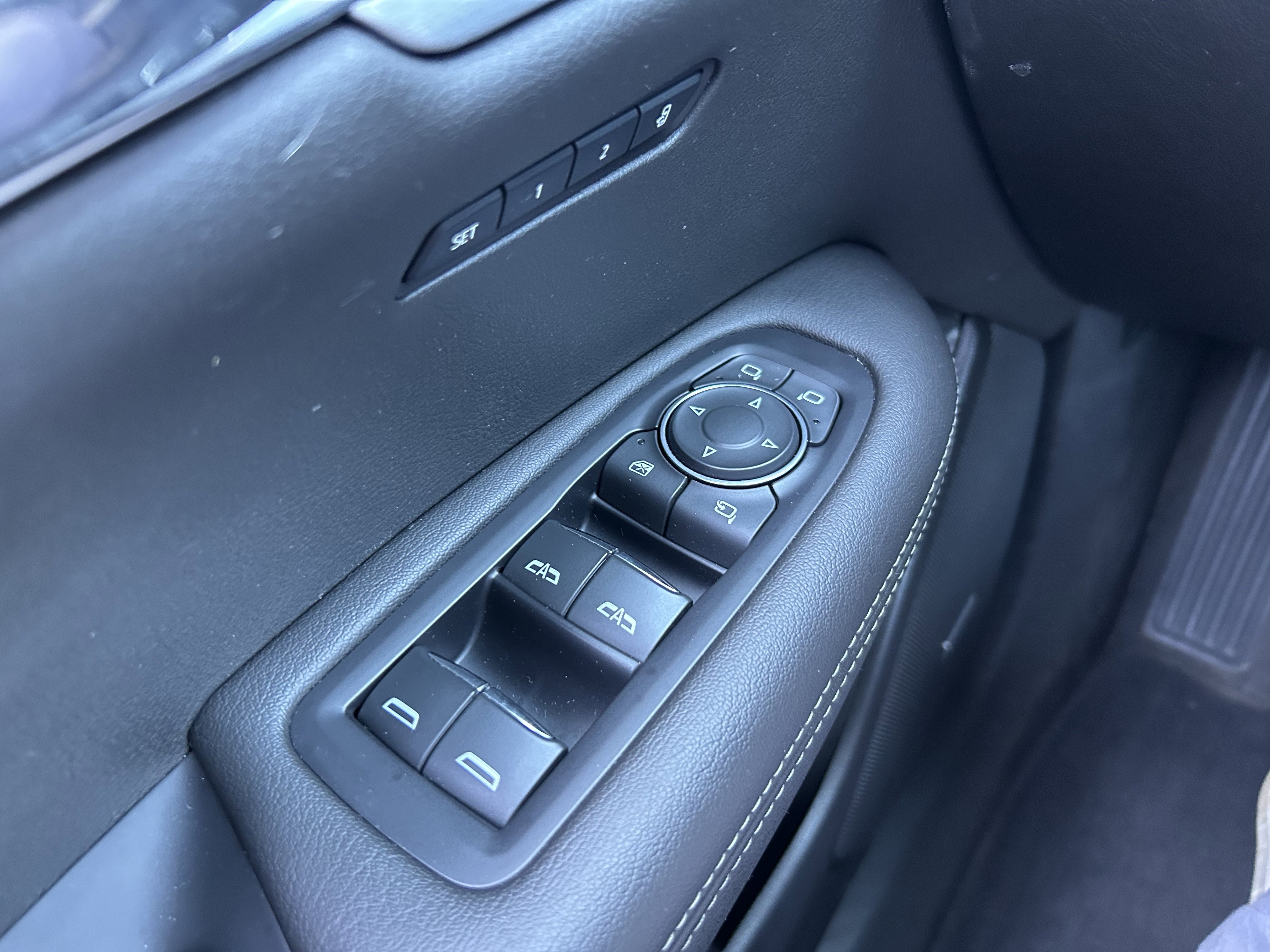 Used 2021 Cadillac XT6 Premium Luxury image 21