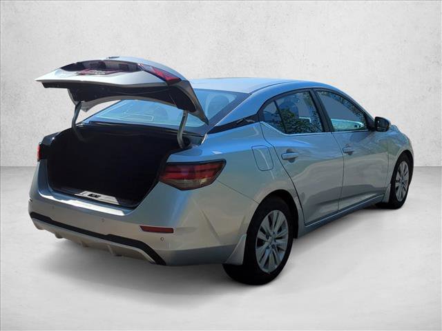 Used 2020 Nissan Sentra S image 8