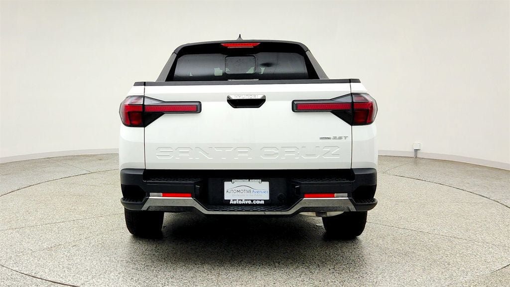 Used 2025 Hyundai Santa Cruz Limited AWD/4WD image 7