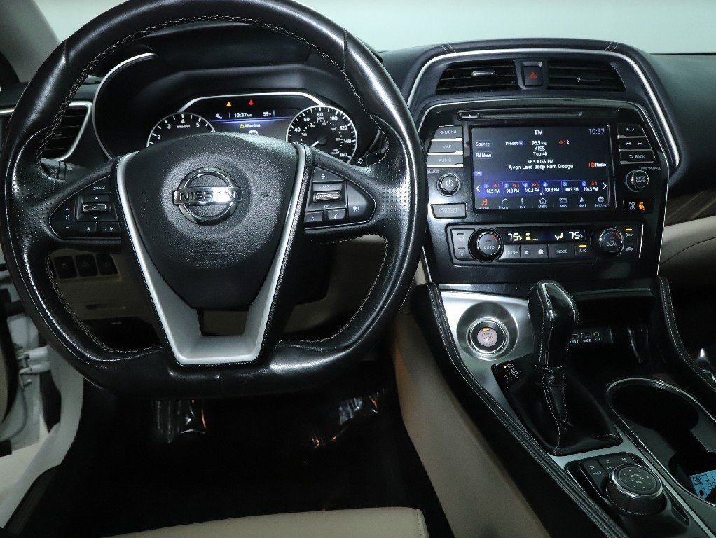 Used 2017 Nissan Maxima Platinum image 29