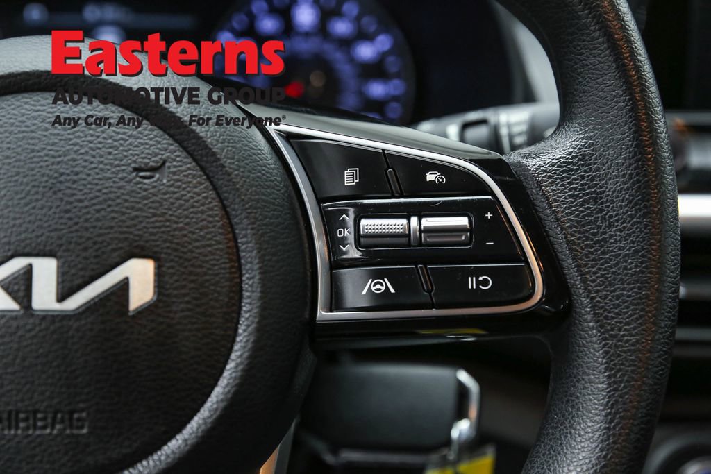 Used 2023 Kia Forte LXS image 16