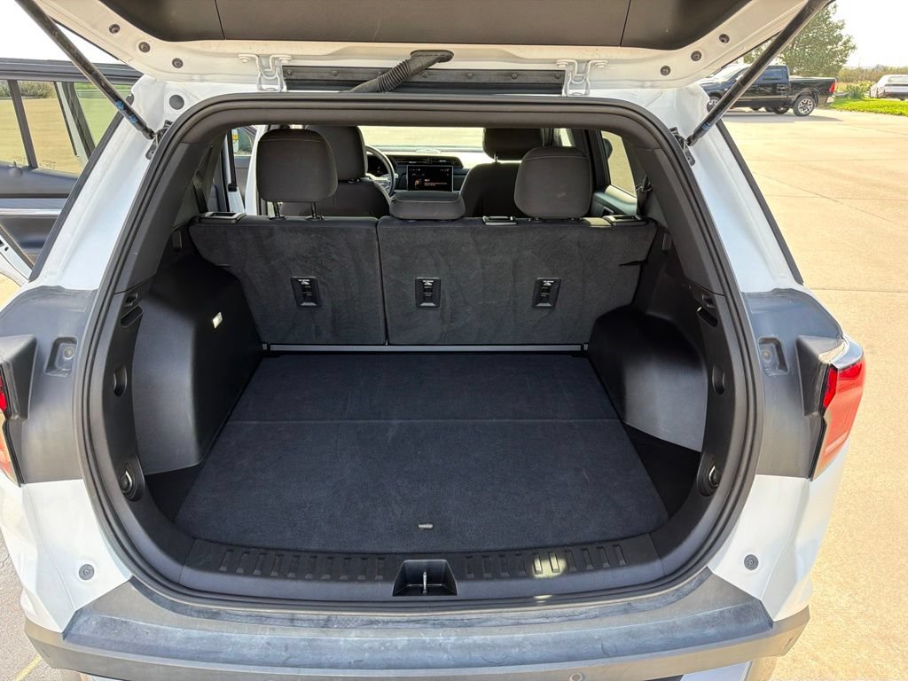 Used 2026 GMC Terrain Elevation AWD/4WD image 19