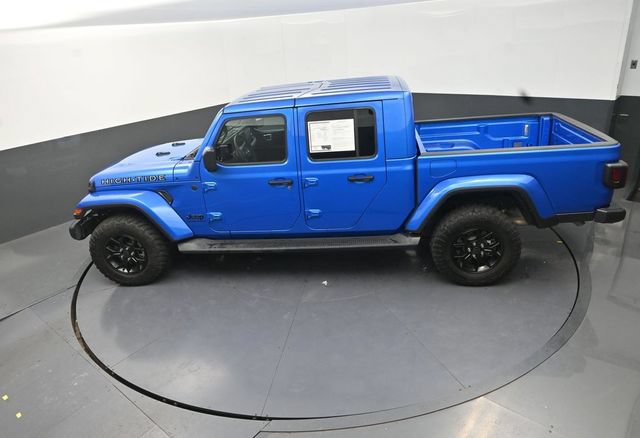 Used 2025 Jeep Gladiator Sport AWD/4WD image 15