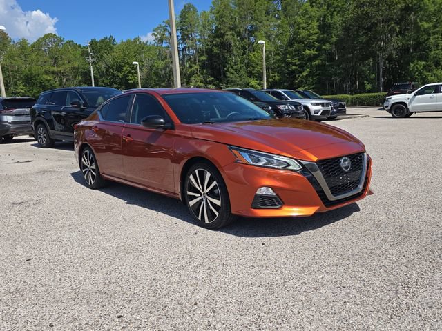 Certified 2021 Nissan Altima 2.5 SR FWD image 2