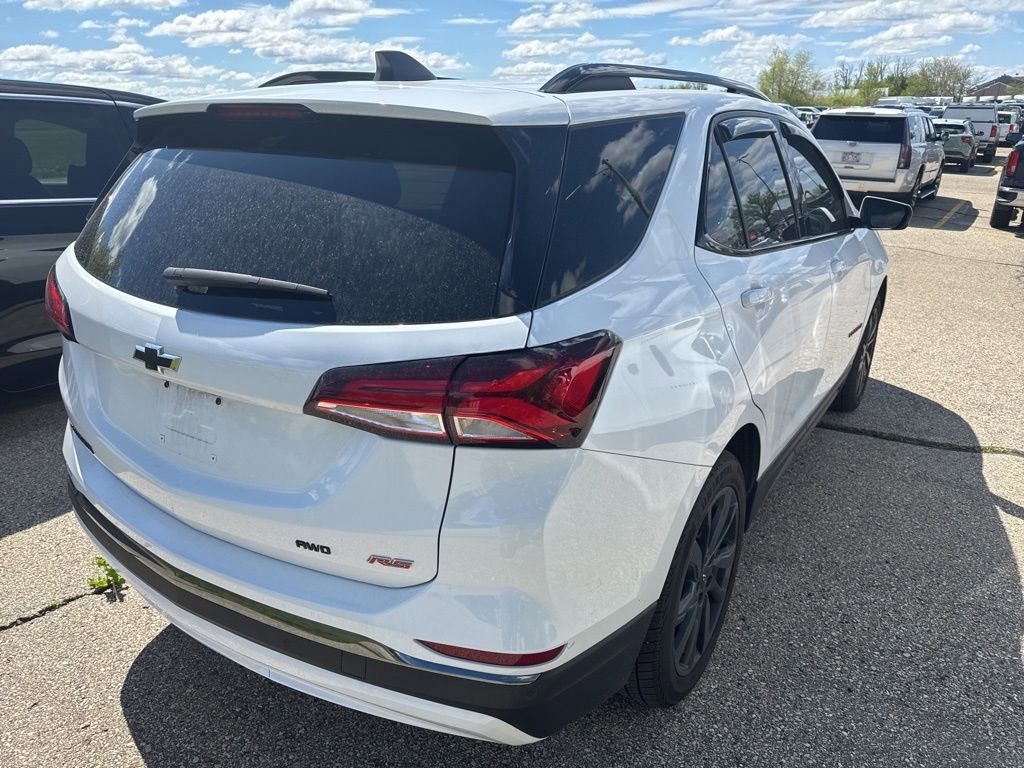 Used 2022 Chevrolet Equinox RS AWD/4WD image 4