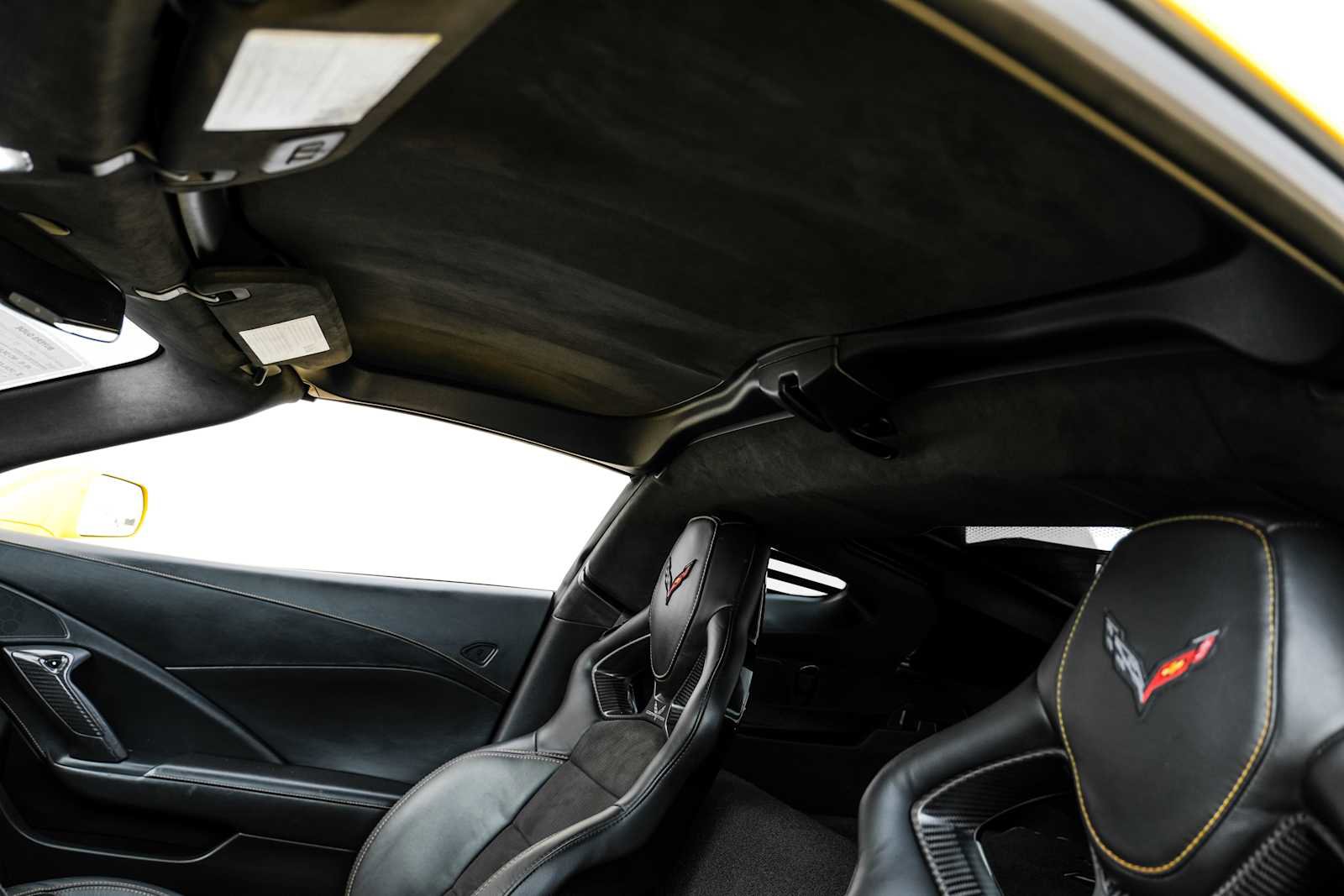 Used 2015 Chevrolet Corvette Z06 w/ 3LZ Preferred Equipment Group image 36