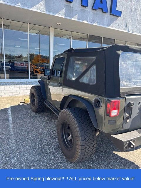 Used 2015 Jeep Wrangler Rubicon w/ Power Convenience Group AWD/4WD image 7