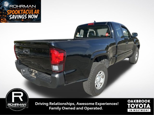 Used 2018 Toyota Tacoma SR AWD/4WD image 3