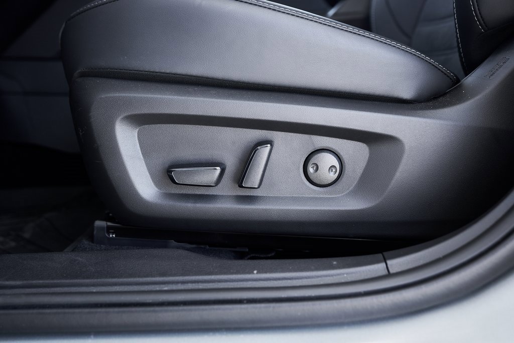 New 2025 Mitsubishi Outlander SE image 20