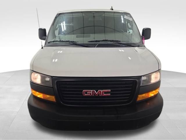 Used 2023 GMC Savana 2500 Extended image 6