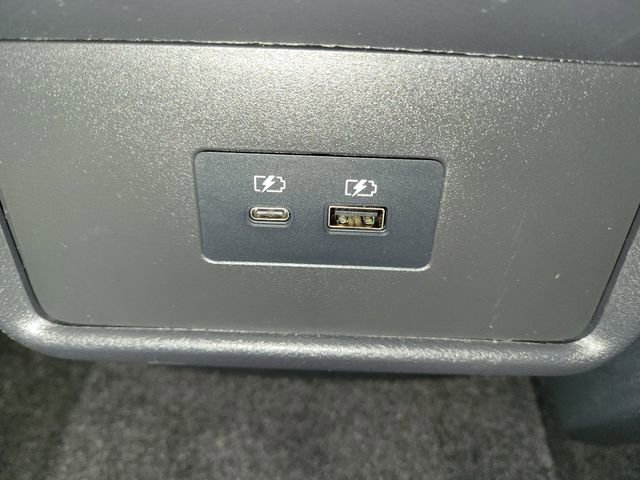 Used 2022 Nissan Rogue SV image 26