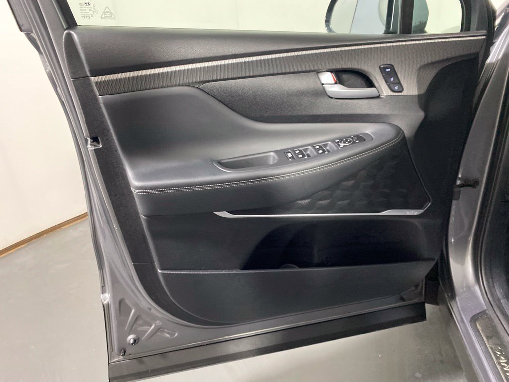 Used 2020 Hyundai Santa Fe Limited AWD/4WD image 24