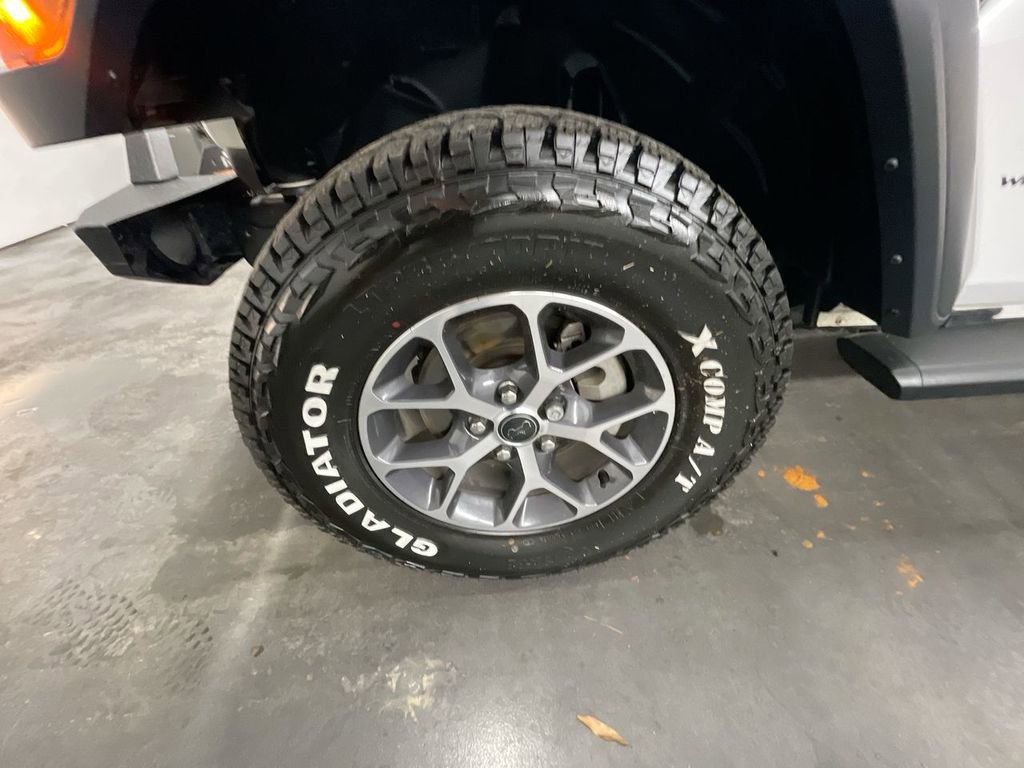 Used 2024 Jeep Wrangler Sport S image 29