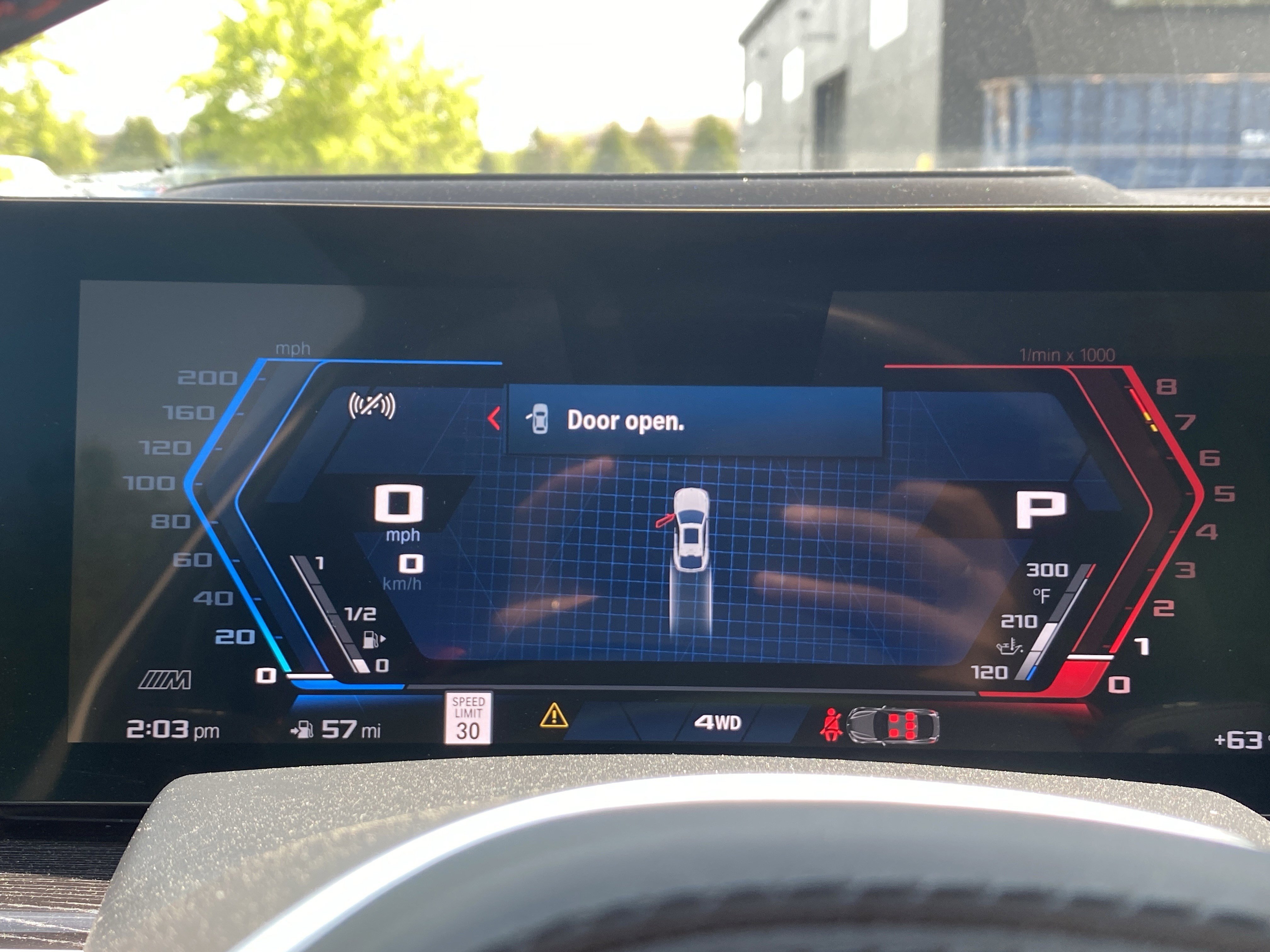 Used 2025 BMW X6 M Competition w/ Executive Package image 33