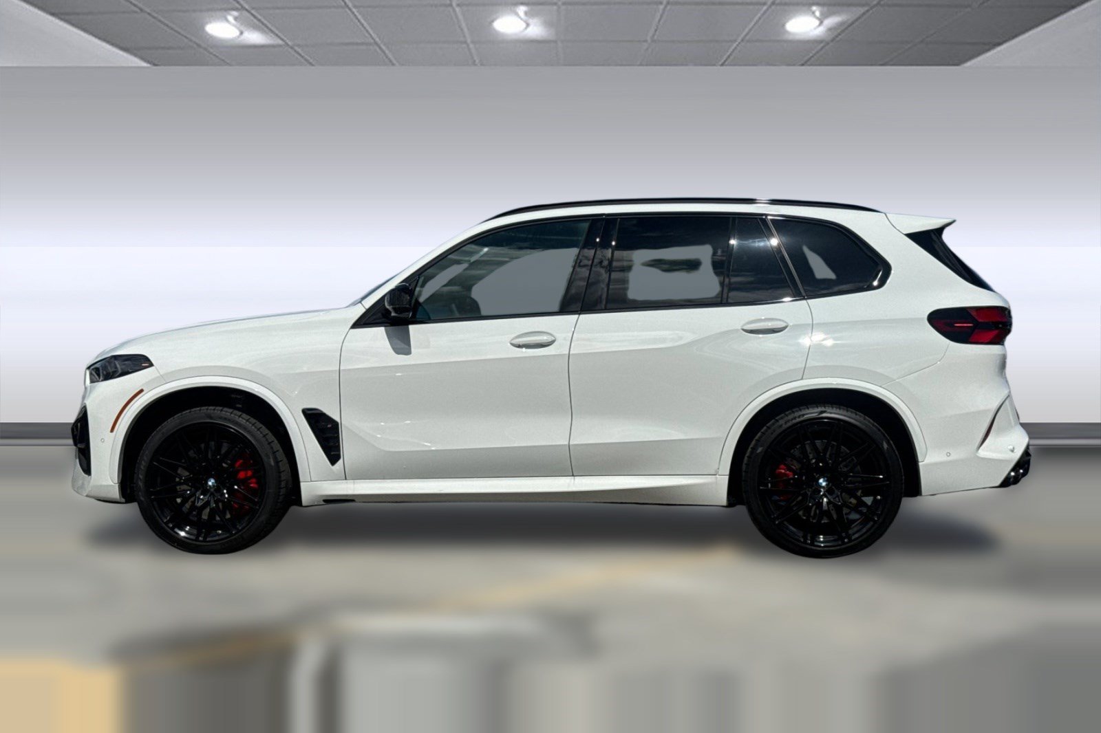 New 2026 BMW X5 M Competition AWD/4WD image 2