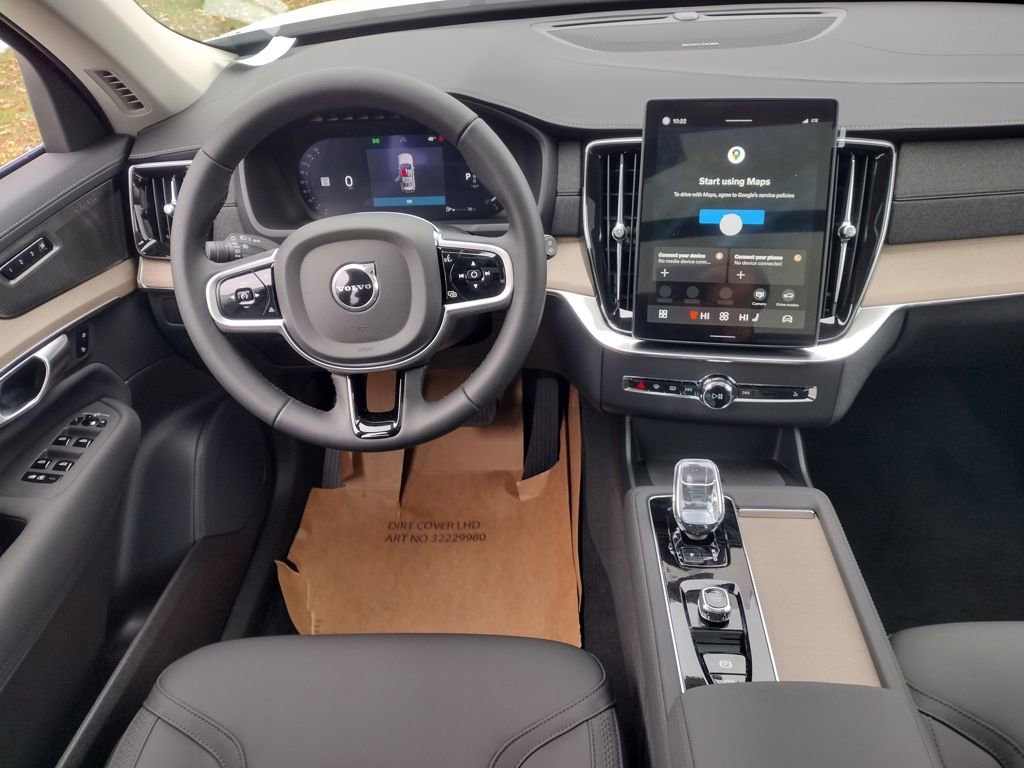 New 2026 Volvo XC90 B6 Plus w/ Protection Package image 22