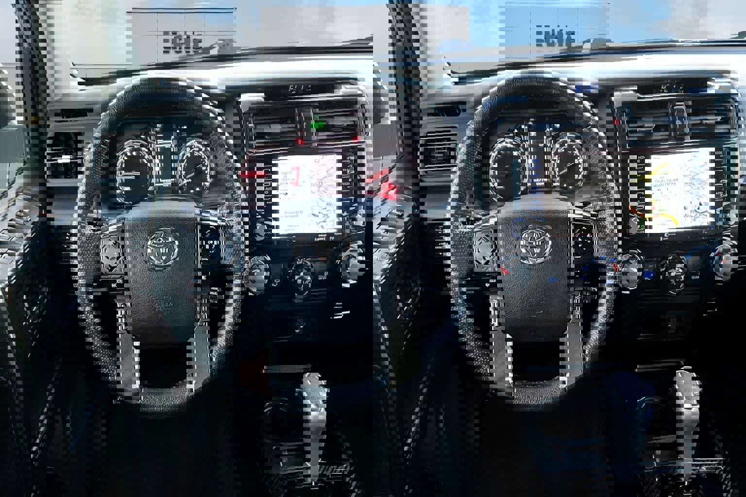 Used 2024 Toyota 4Runner TRD Off-Road Premium image 15