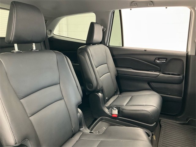Certified 2021 Honda Pilot Touring image 25