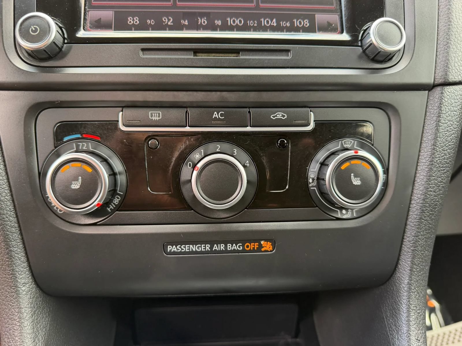 Used 2011 Volkswagen Golf TDI FWD image 17