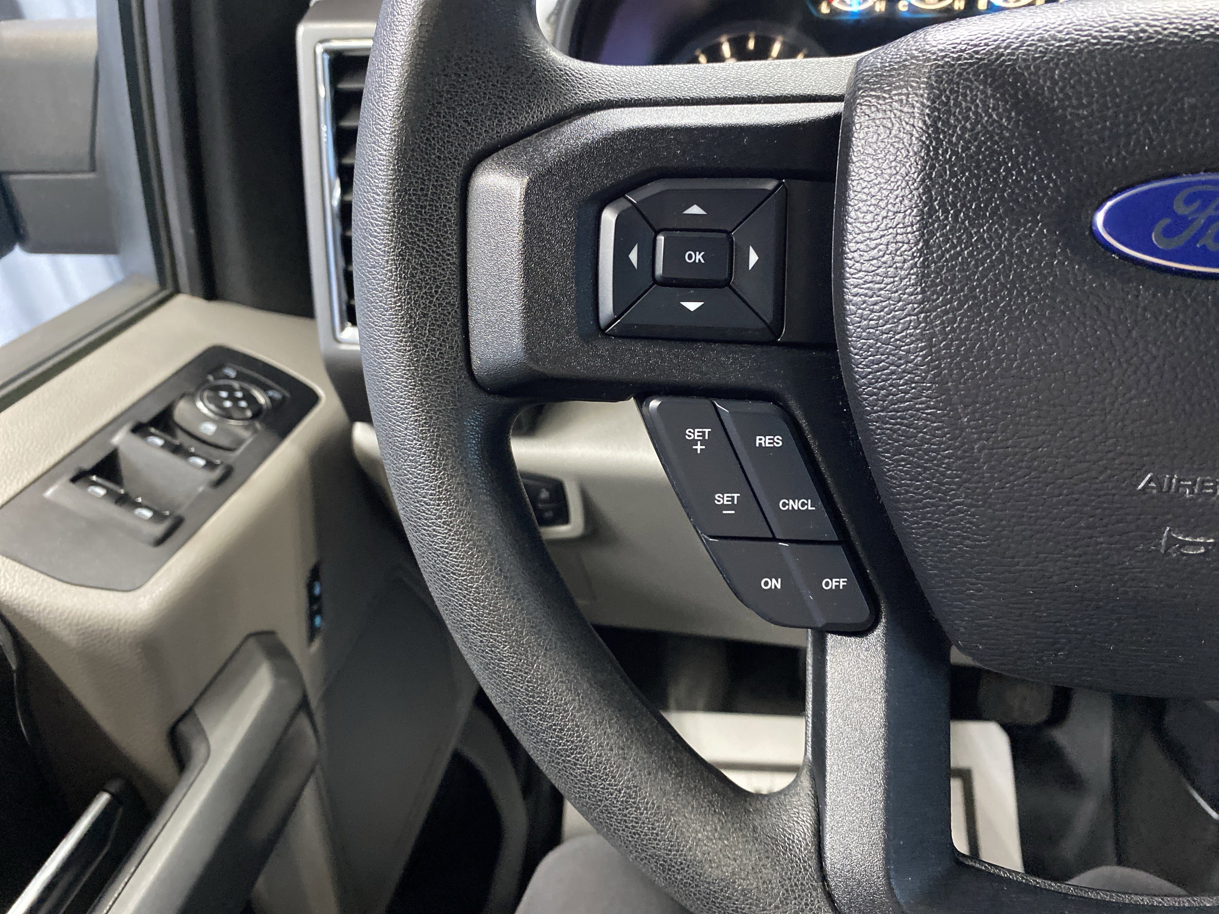 Used 2016 Ford F150 XLT w/ Trailer Tow Package image 19