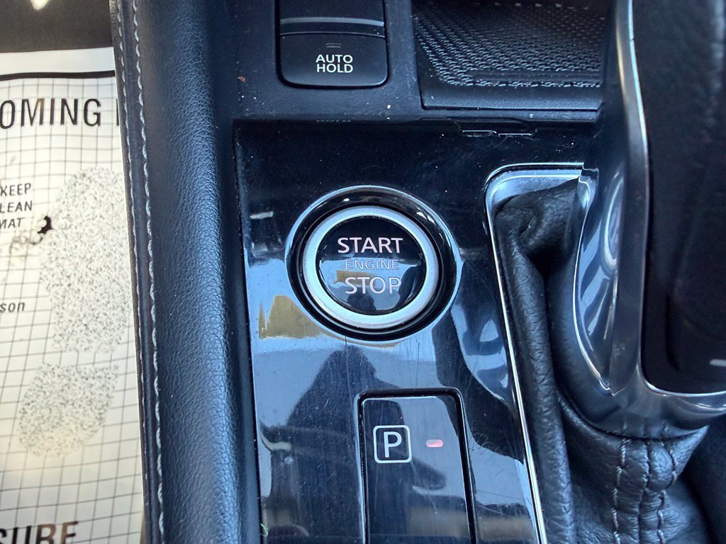 Used 2023 Nissan Kicks SV FWD image 19