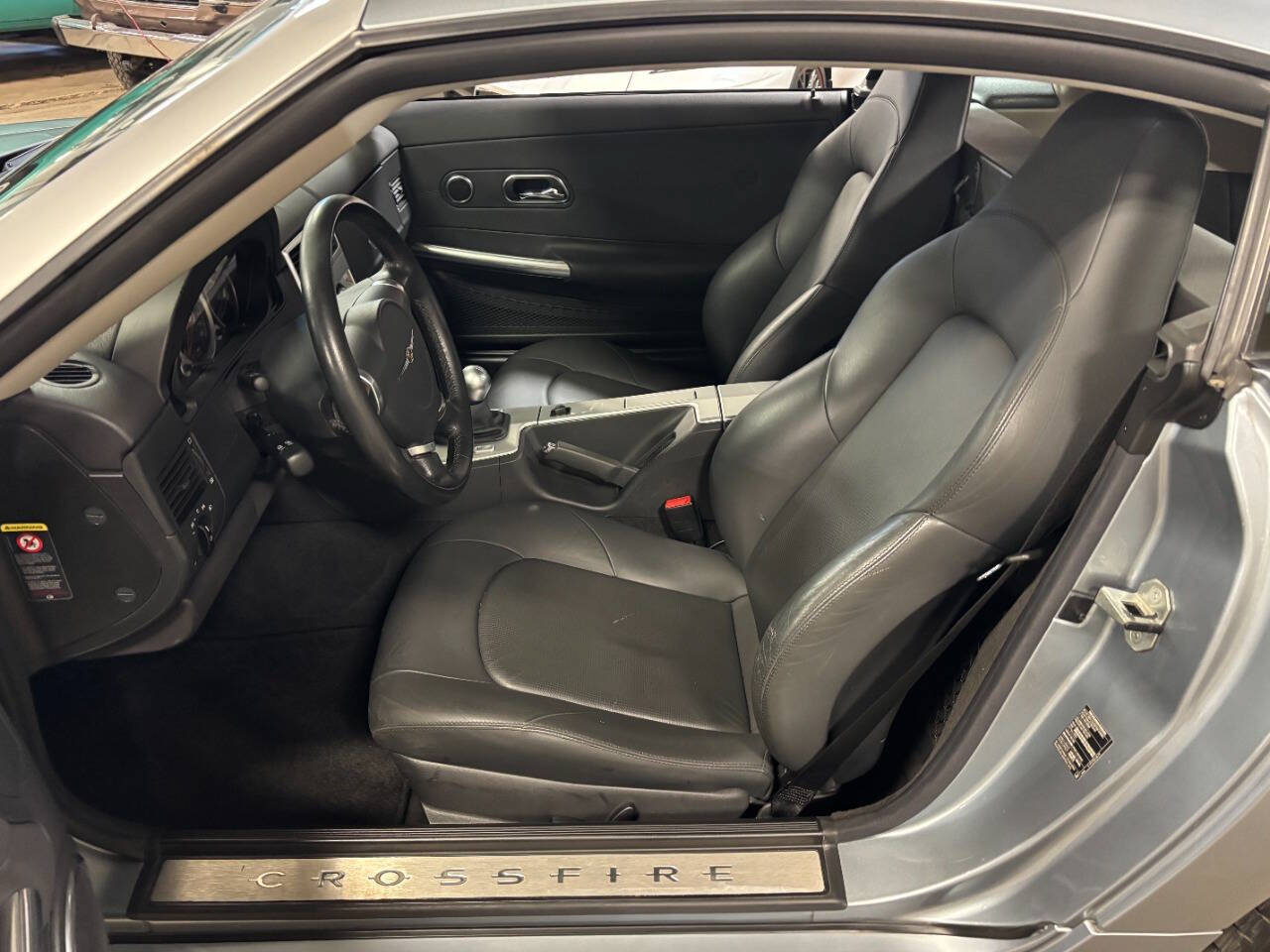 Used 2004 Chrysler Crossfire Coupe RWD image 28