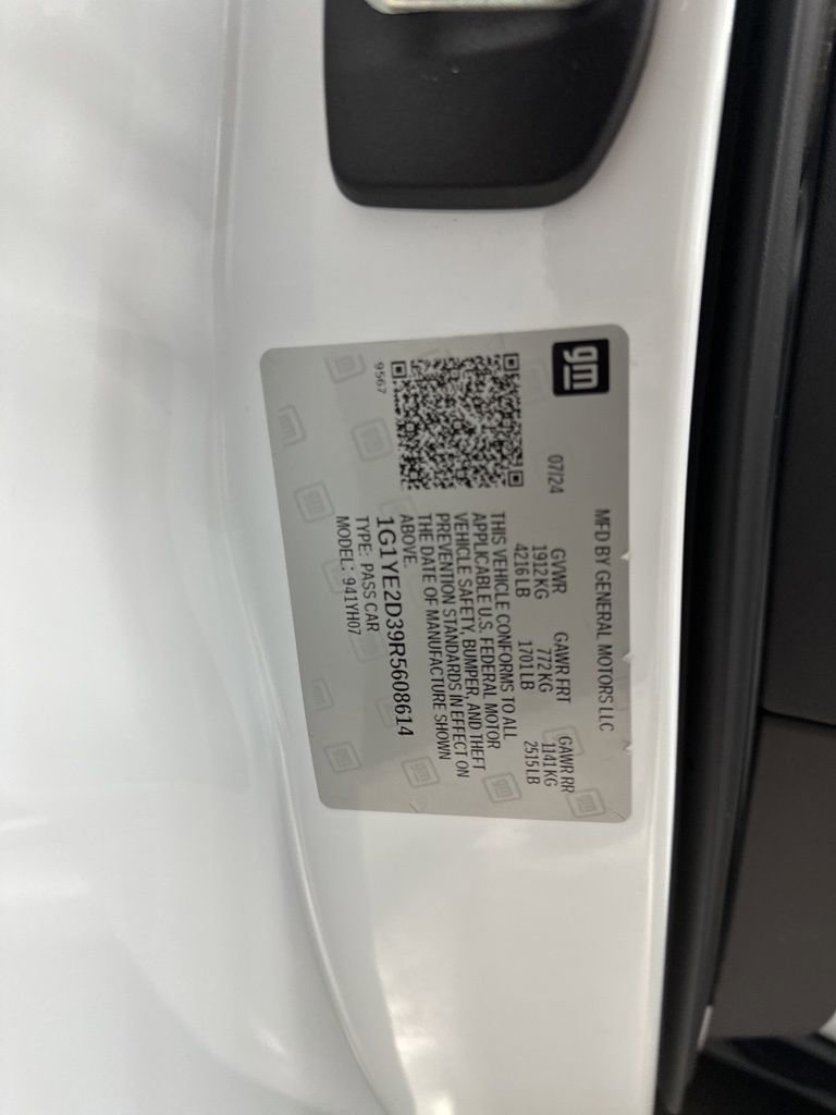 Used 2024 Chevrolet Corvette Z06 w/ Battery Protection Package image 29