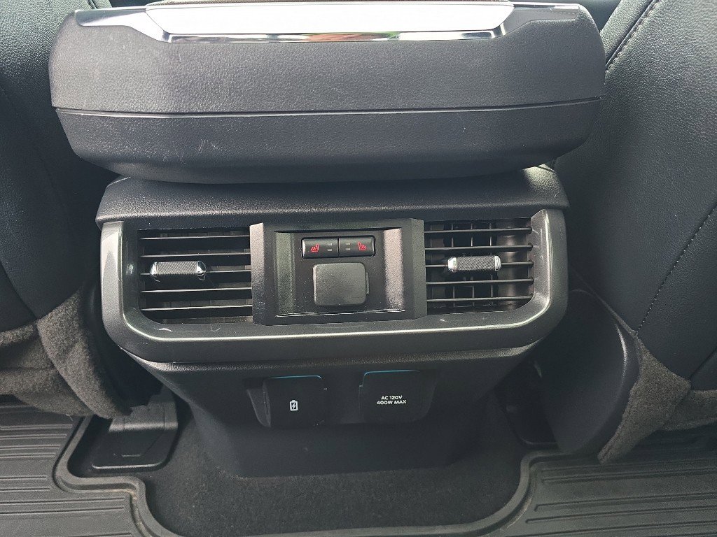 Certified 2023 Ford F150 Lariat w/ Equipment Group 502A High image 21