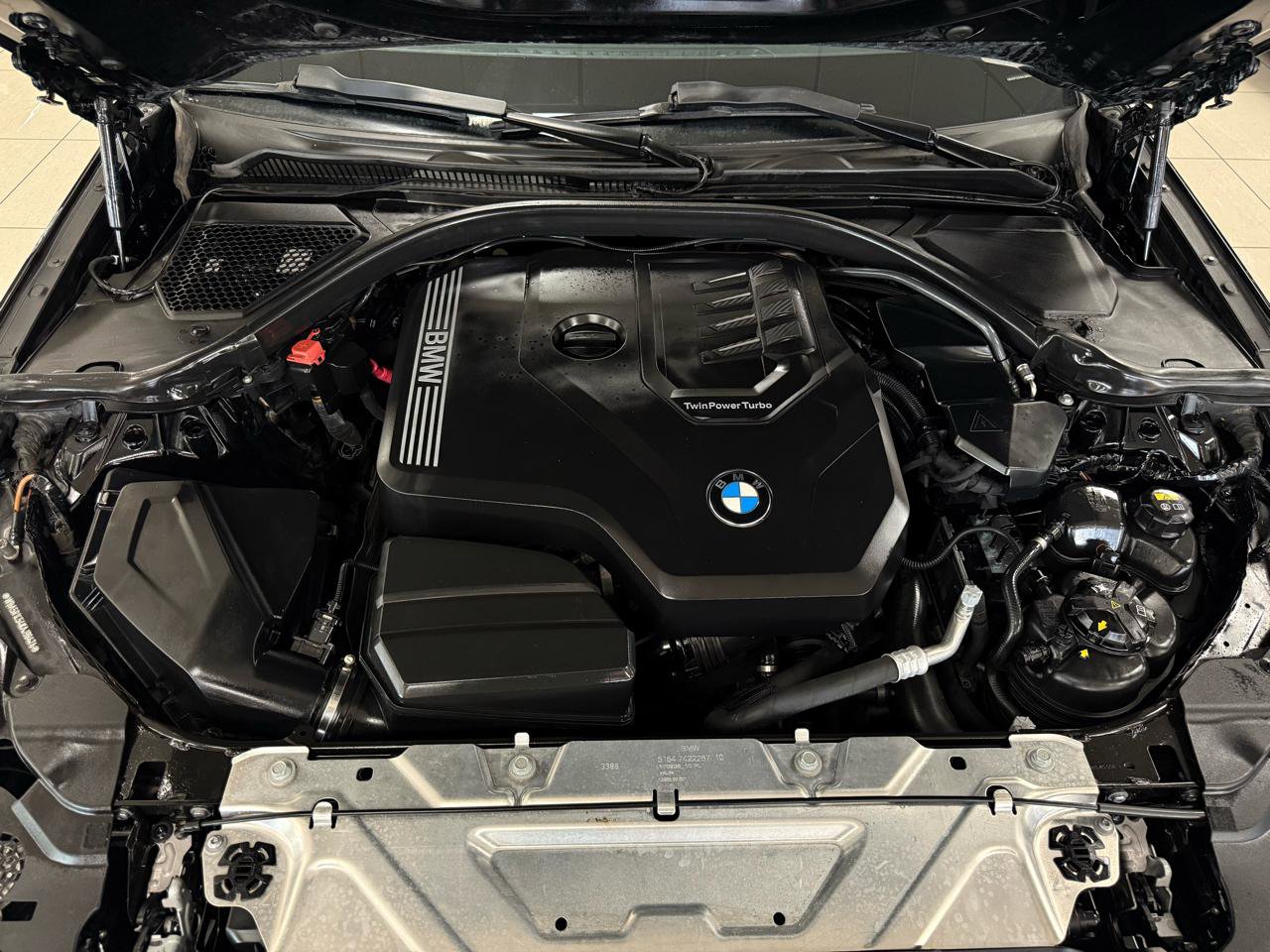 Used 2019 BMW 330i Sedan w/ Convenience Package image 24