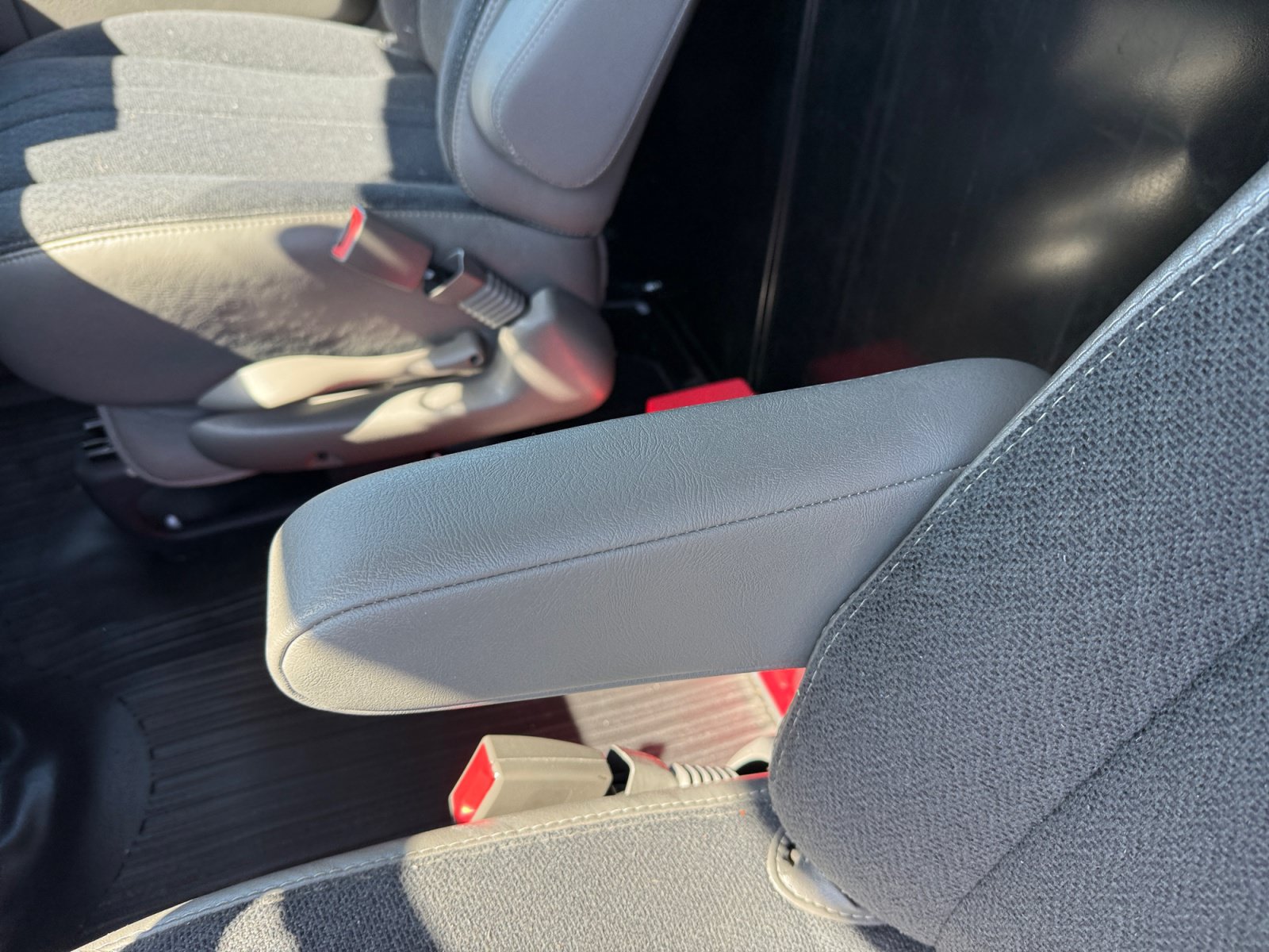 Used 2025 Chevrolet Express 2500 w/ Driver Convenience Package RWD image 14