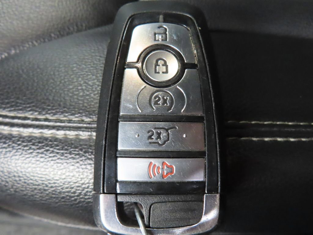 Used 2020 Ford Explorer XLT w/ Equipment Group 202A image 62