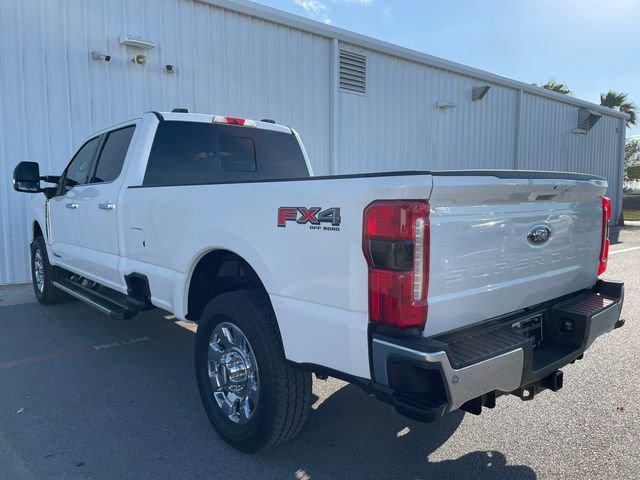 Used 2025 Ford F350 Lariat w/ Chrome Package image 9